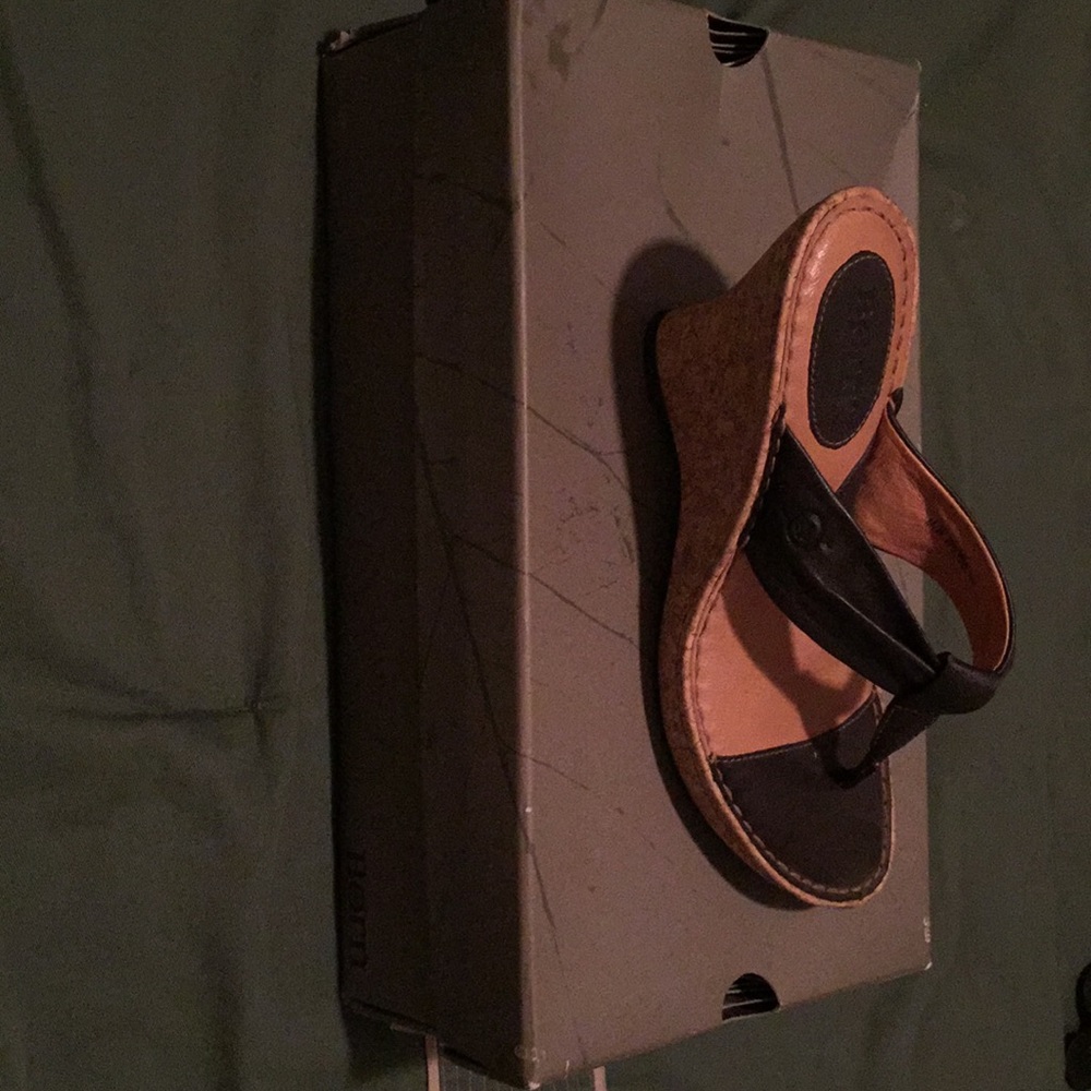 Born Sandals - Picture 1 of 2
